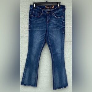Seven7 Boot Cut Sz 8 Jeans Rhinestones on Back Pockets